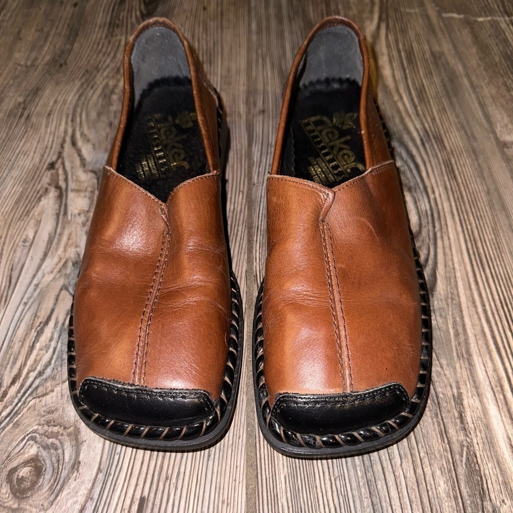 Reiker Women’s Square Toe Slip-On Shoes - Picture 2 of 6